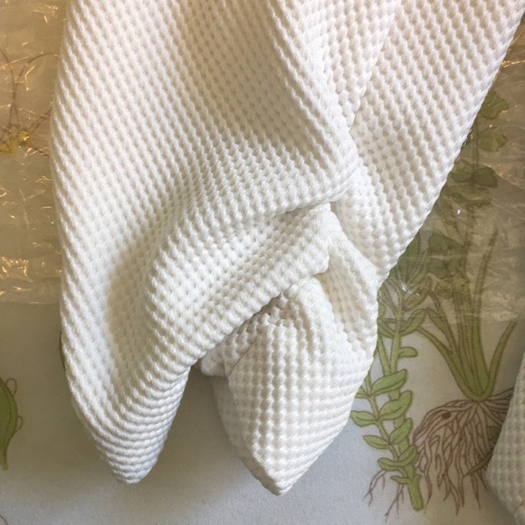 Amanda& Chelsea white blazer - Picture 5 of 7